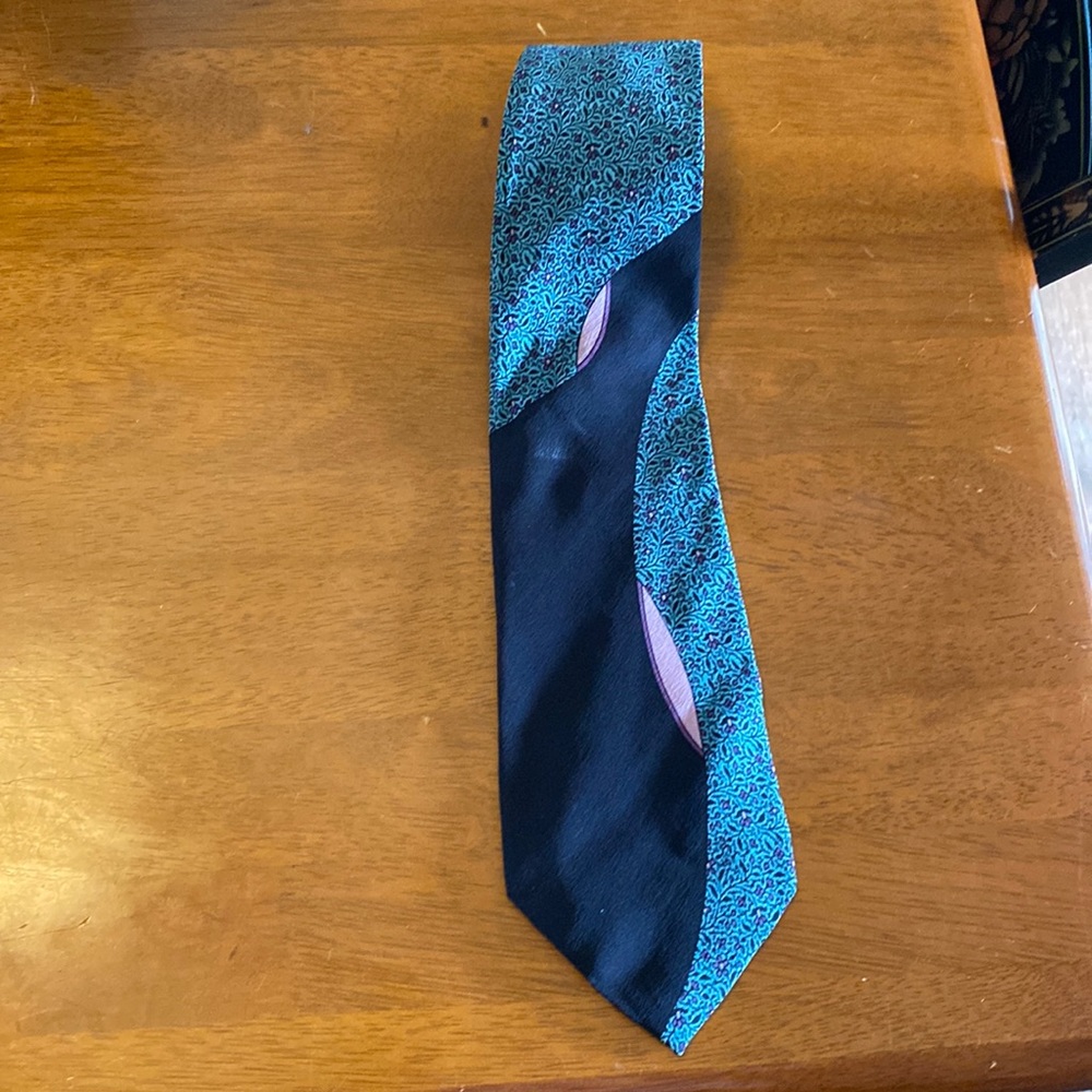 Pierre Balmain Vintage Handmade Tie 100% Silk Made in Italy GUC